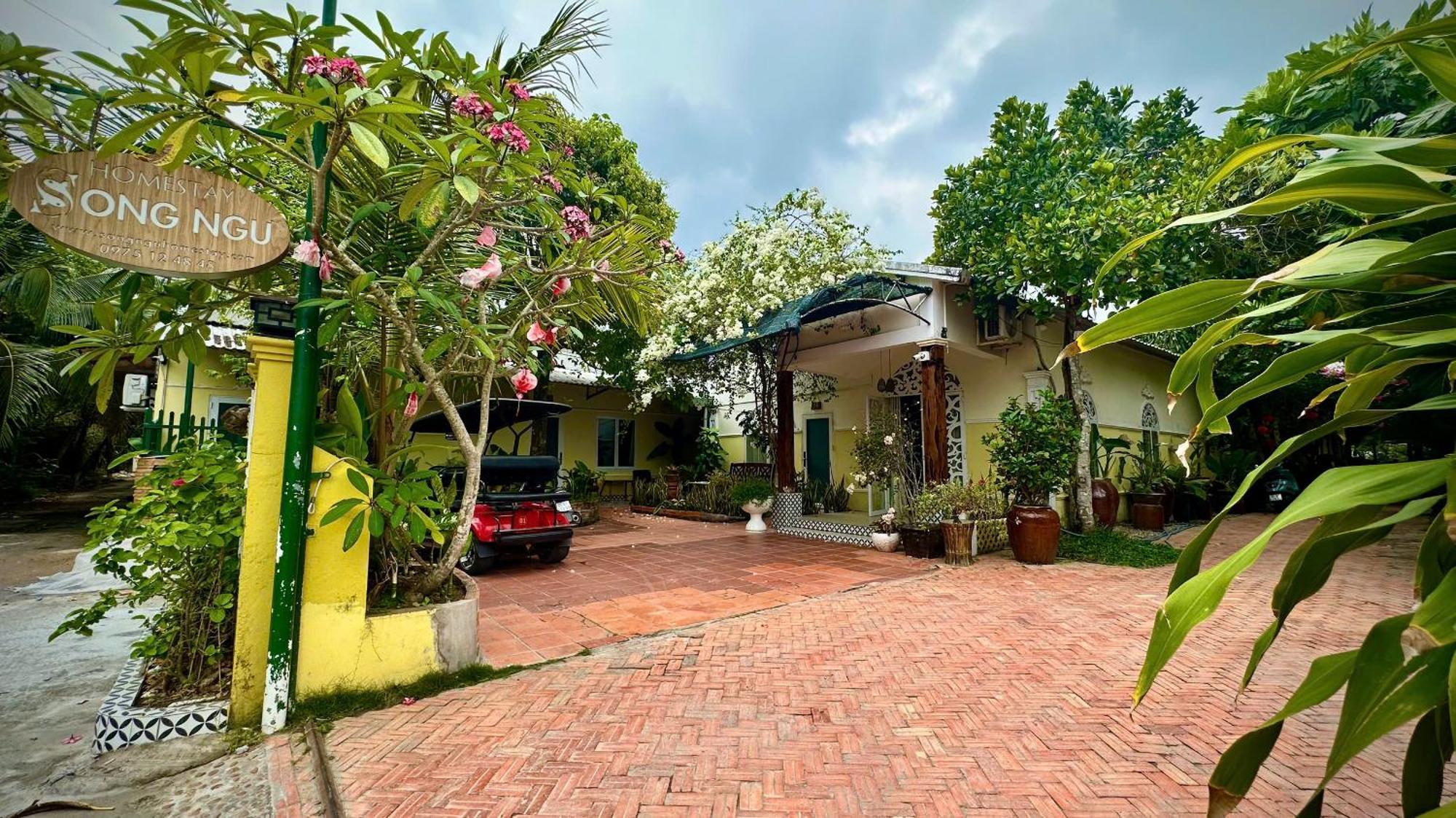 Song Ngu Pisces Homestay Cần Thơ Extérieur photo